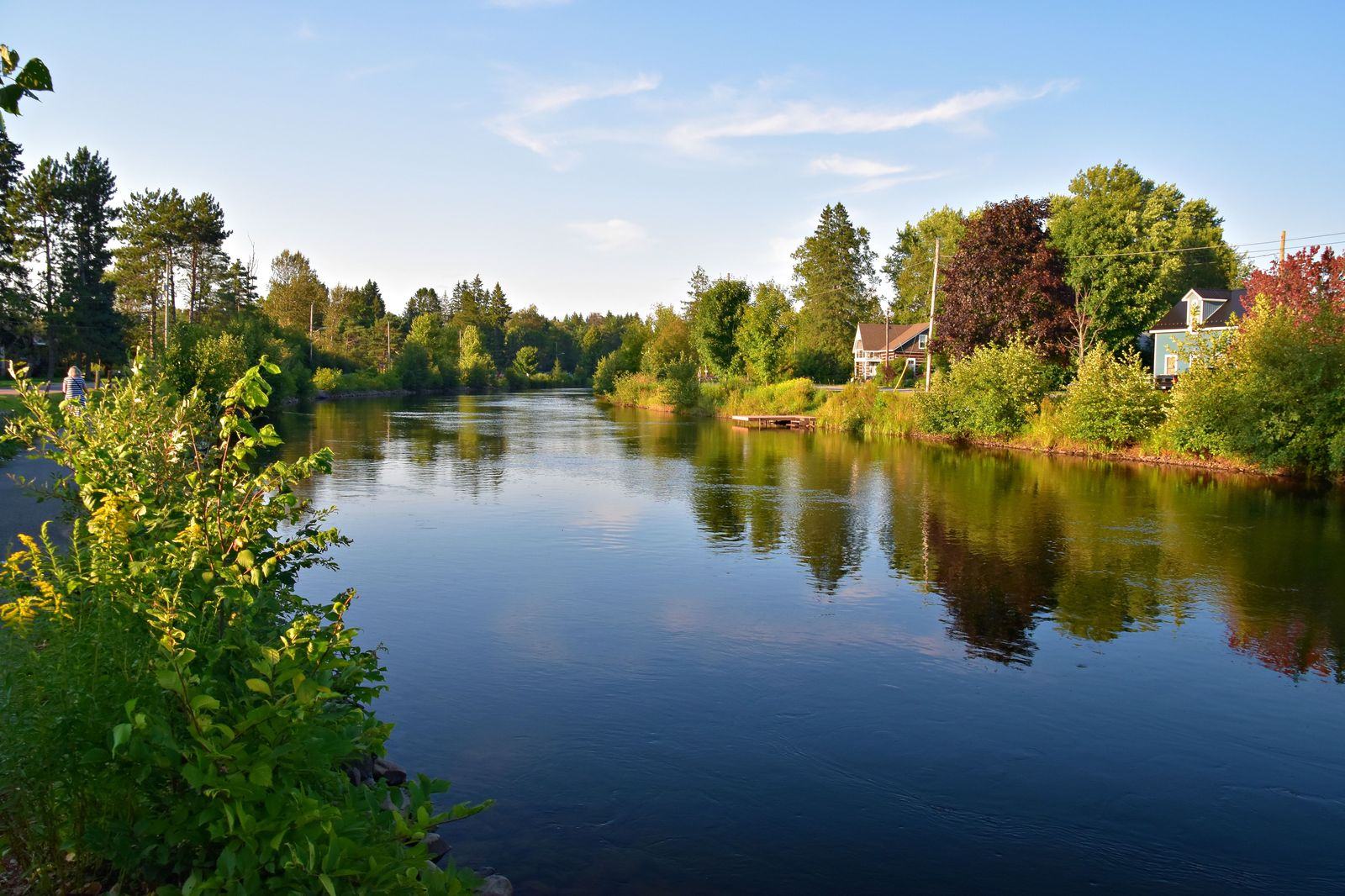 The Grand River at Paris: the prettiest main street in the region, an hour from London